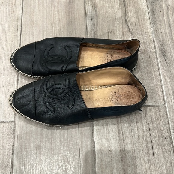Chanel Black Leather Espadrilles size 40 - Picture 4 of 5